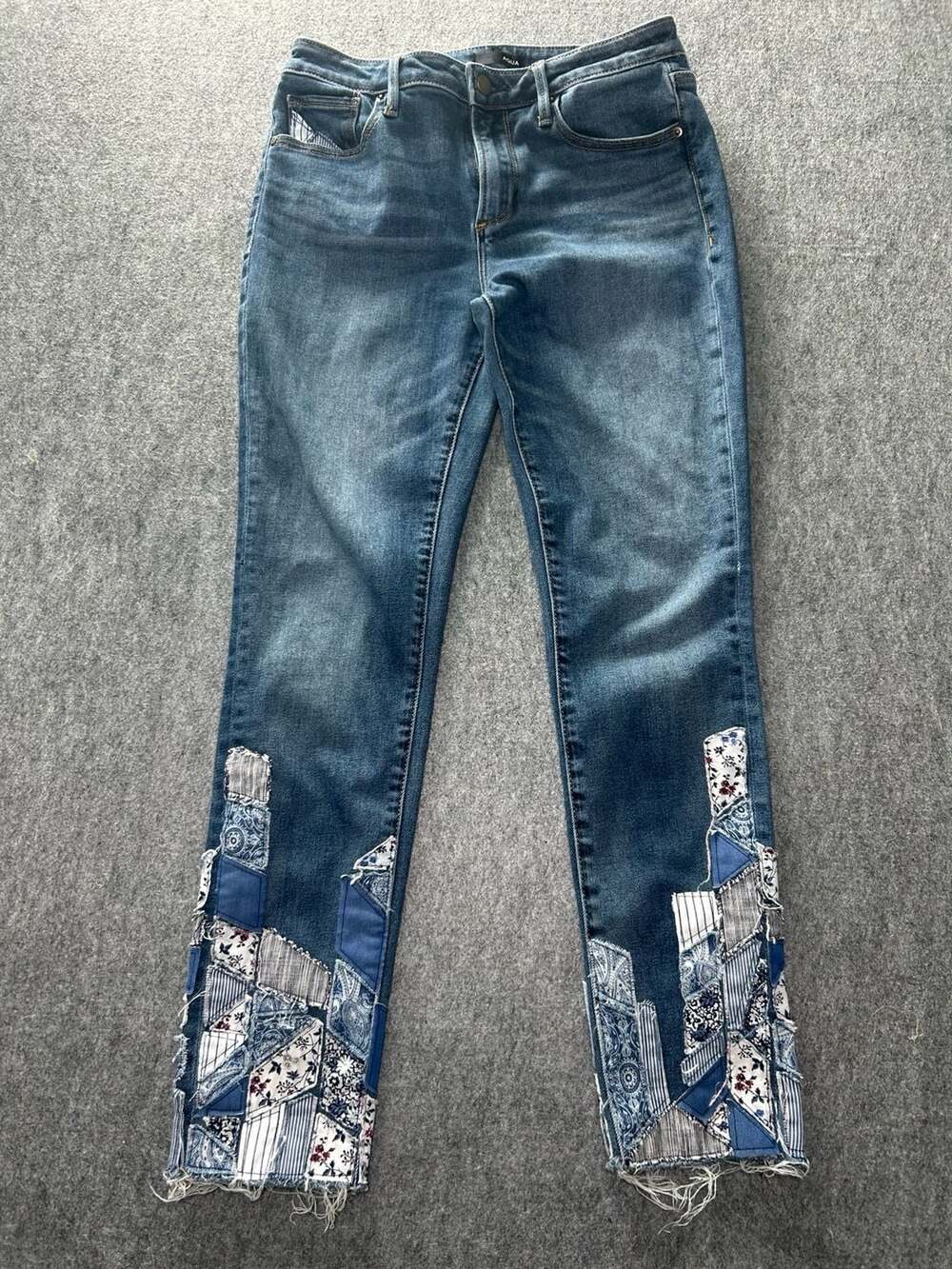 AQUA Bloomingdales Exclusive Patchwork Detail Skinny Jeans Size 28